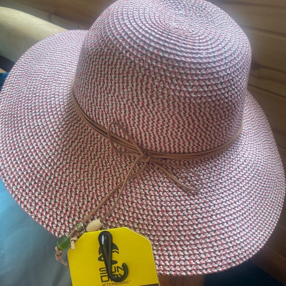 Sunday afternoons Sol Seeker Sun-hat UPF 50 size M NWT - Picture 1 of 8